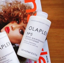 Load image into Gallery viewer, Olaplex No. 5 Bond Maintenance Conditioner 250 ml