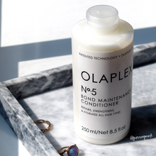 Load image into Gallery viewer, Olaplex No. 5 Bond Maintenance Conditioner 250 ml