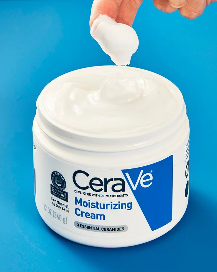 CeraVe Moisturizing Cream with 3 Essential Ceramides - Normal to Dry Skin