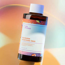 Load image into Gallery viewer, Good Molecules Niacinamide Brightening Toner 120ml
