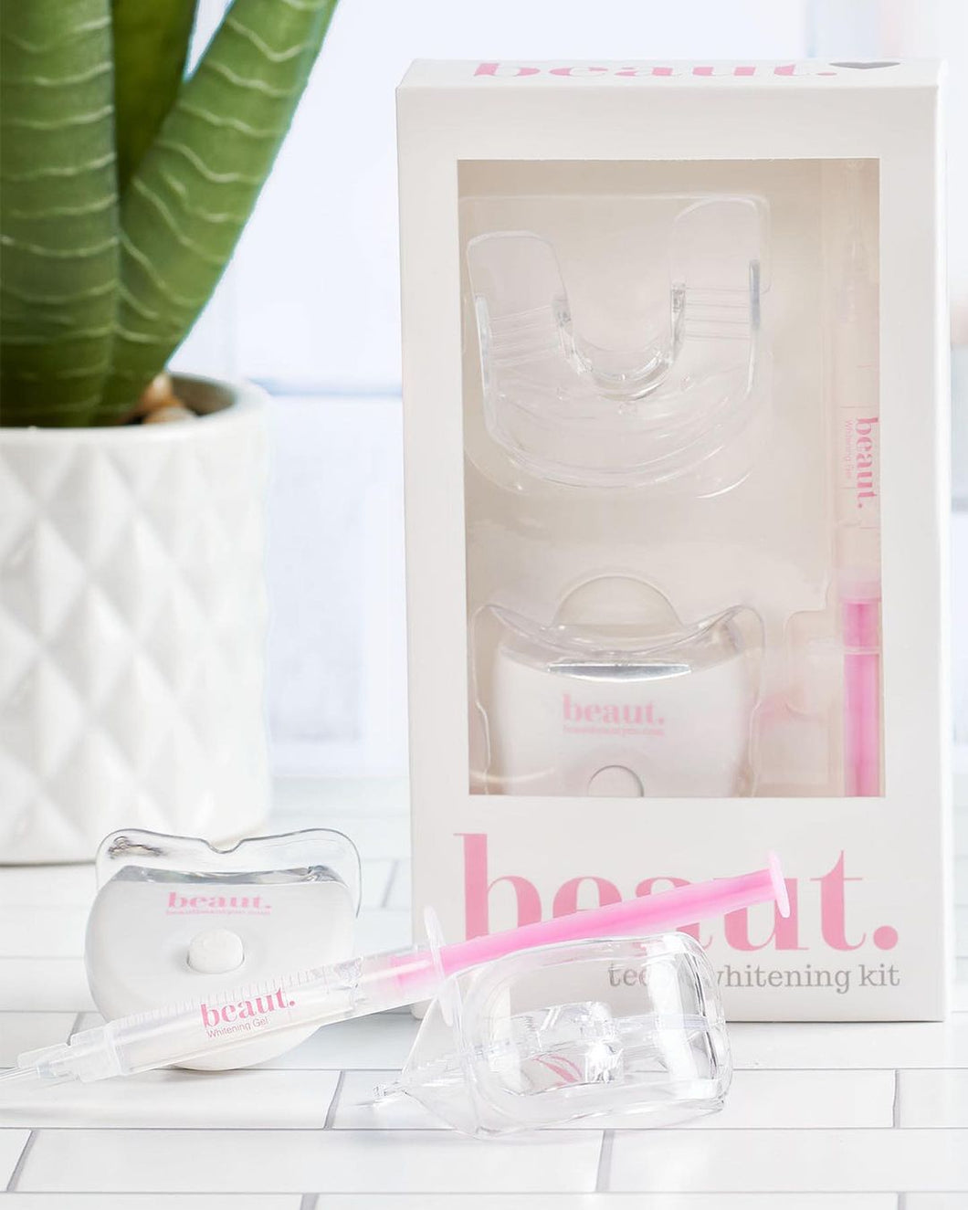 Beaute. The Original Glam Teeth Whitening Kit