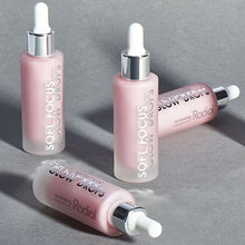 Load image into Gallery viewer, Rodial Soft Focus Illuminating Ultimate Glow Primer Drops 30ml
